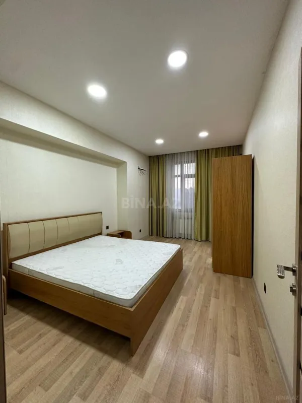 Kirayə verilir 2 otaqlı mənzil 75 m²