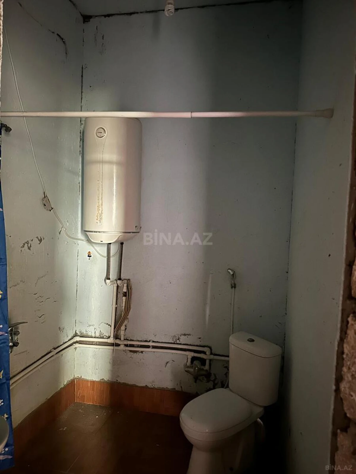Satılır 6 otaqlı həyət evi 250 m²