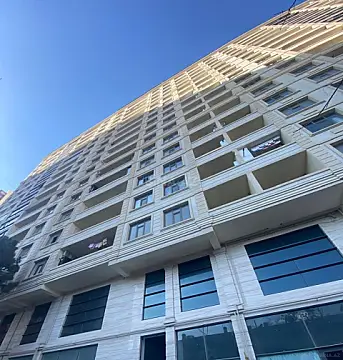 Satılır 4 otaqlı mənzil 165 m² — Bakı 4 otaq 165.00 m²