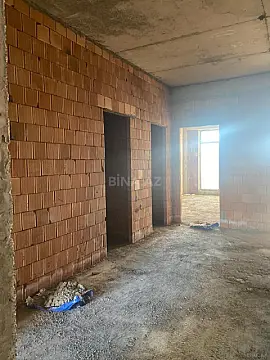 Satılır 4 otaqlı mənzil 165 m²