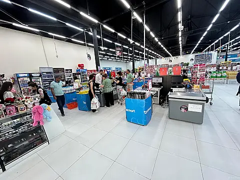 Satılır obyekt 1370 m²