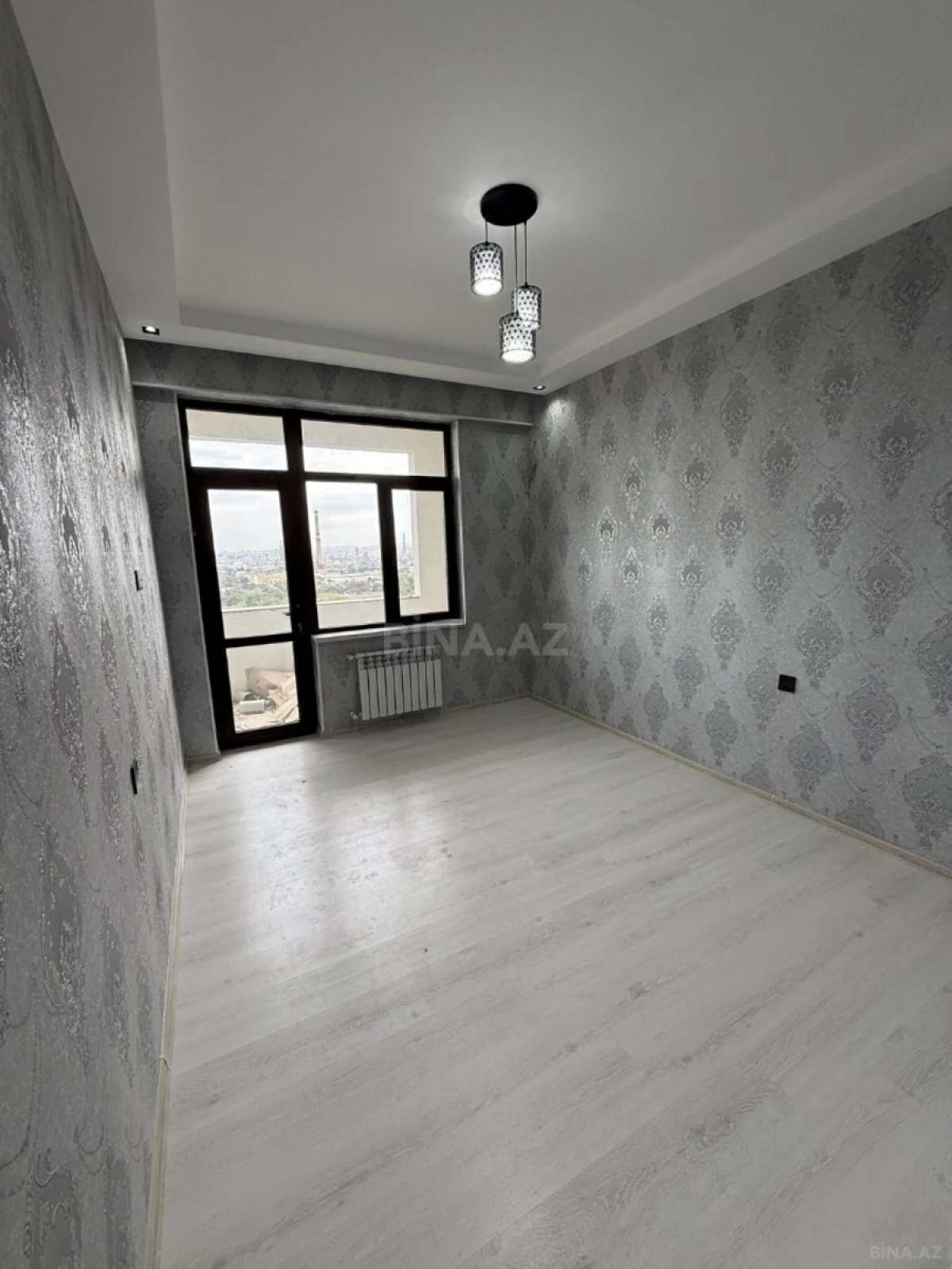 Satılır 2 otaqlı mənzil 70 m²