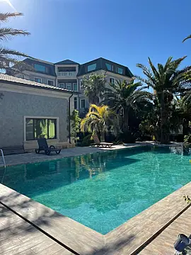 Kirayə verilir 8 otaqlı həyət evi 400 m² — Bakı, Buzovna 8 otaq 400.00 m²