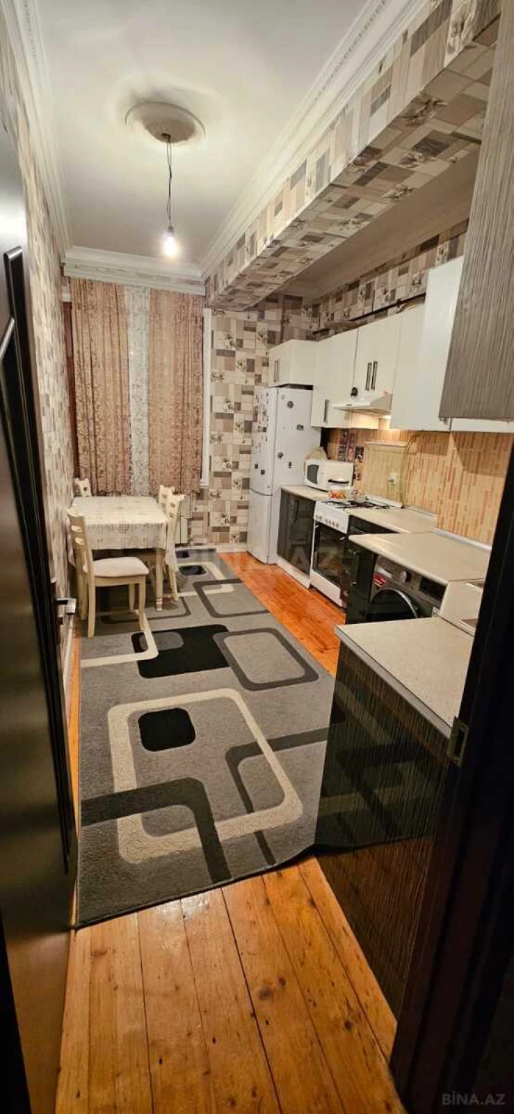 Kirayə verilir 2 otaqlı mənzil 87 m²