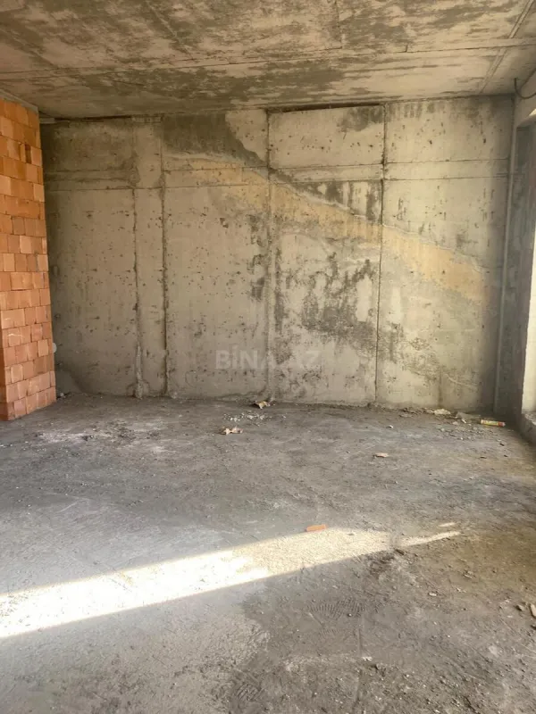 Satılır 1 otaqlı mənzil 60 m²