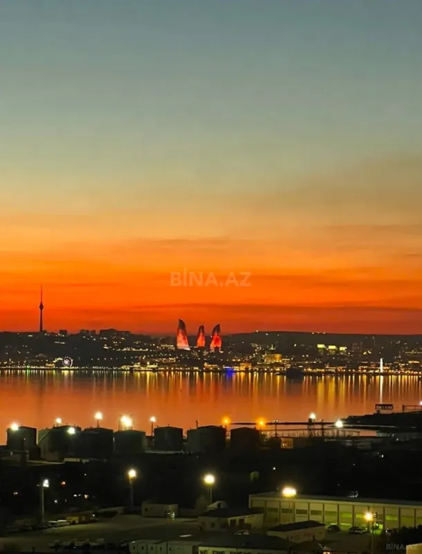 Satılır 2 otaqlı mənzil 75 m²