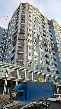 Satılır 4 otaqlı mənzil 170 m² — Bakı, Memar Əcəmi yanı 4 otaq 170.00 m²