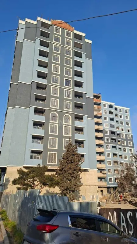 Satılır 4 otaqlı mənzil 170 m²