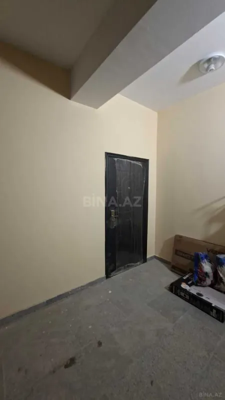 Satılır 4 otaqlı mənzil 170 m²
