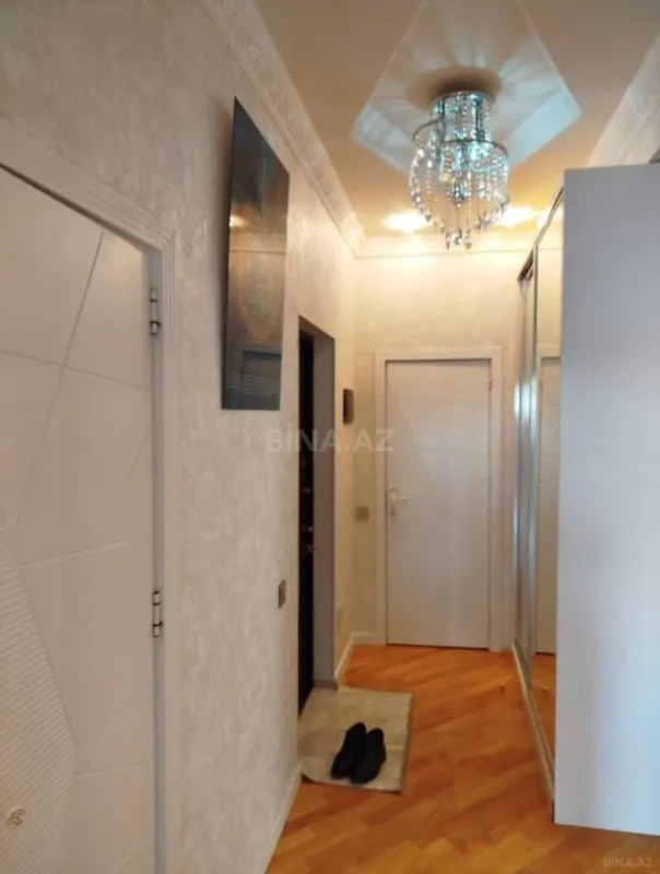 Kirayə verilir 3 otaqlı mənzil 120 m²