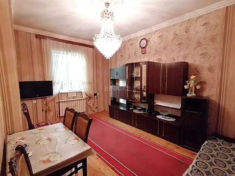 Kirayə verilir 2 otaqlı həyət evi 60 m²