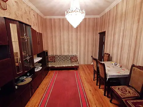Kirayə verilir 2 otaqlı həyət evi 60 m²