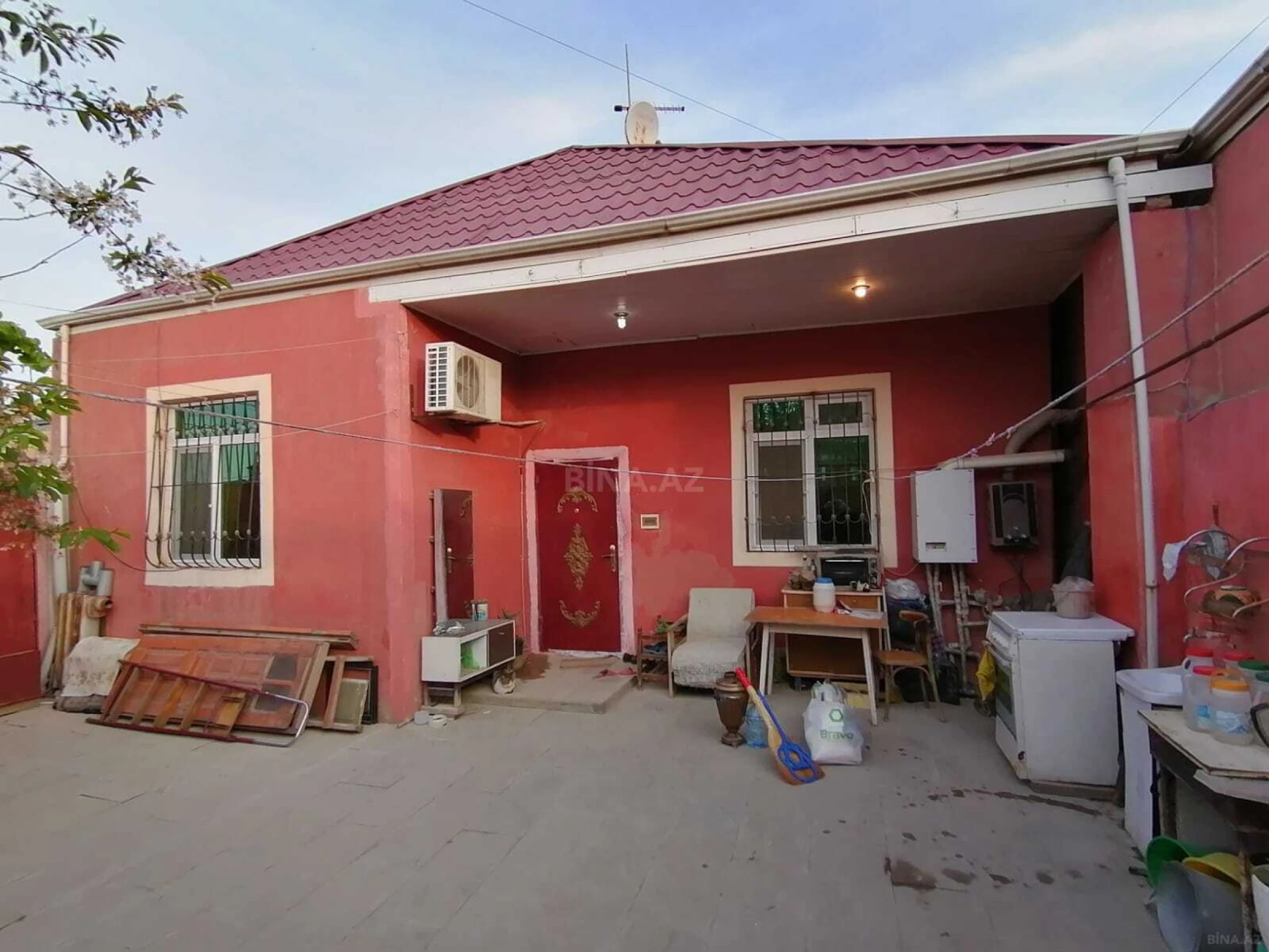 Kirayə verilir 2 otaqlı həyət evi 60 m²