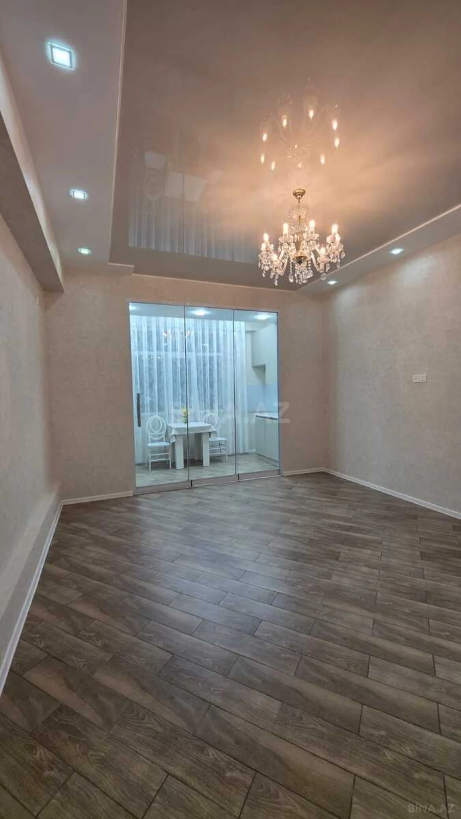 Satılır 3 otaqlı mənzil 90 m²