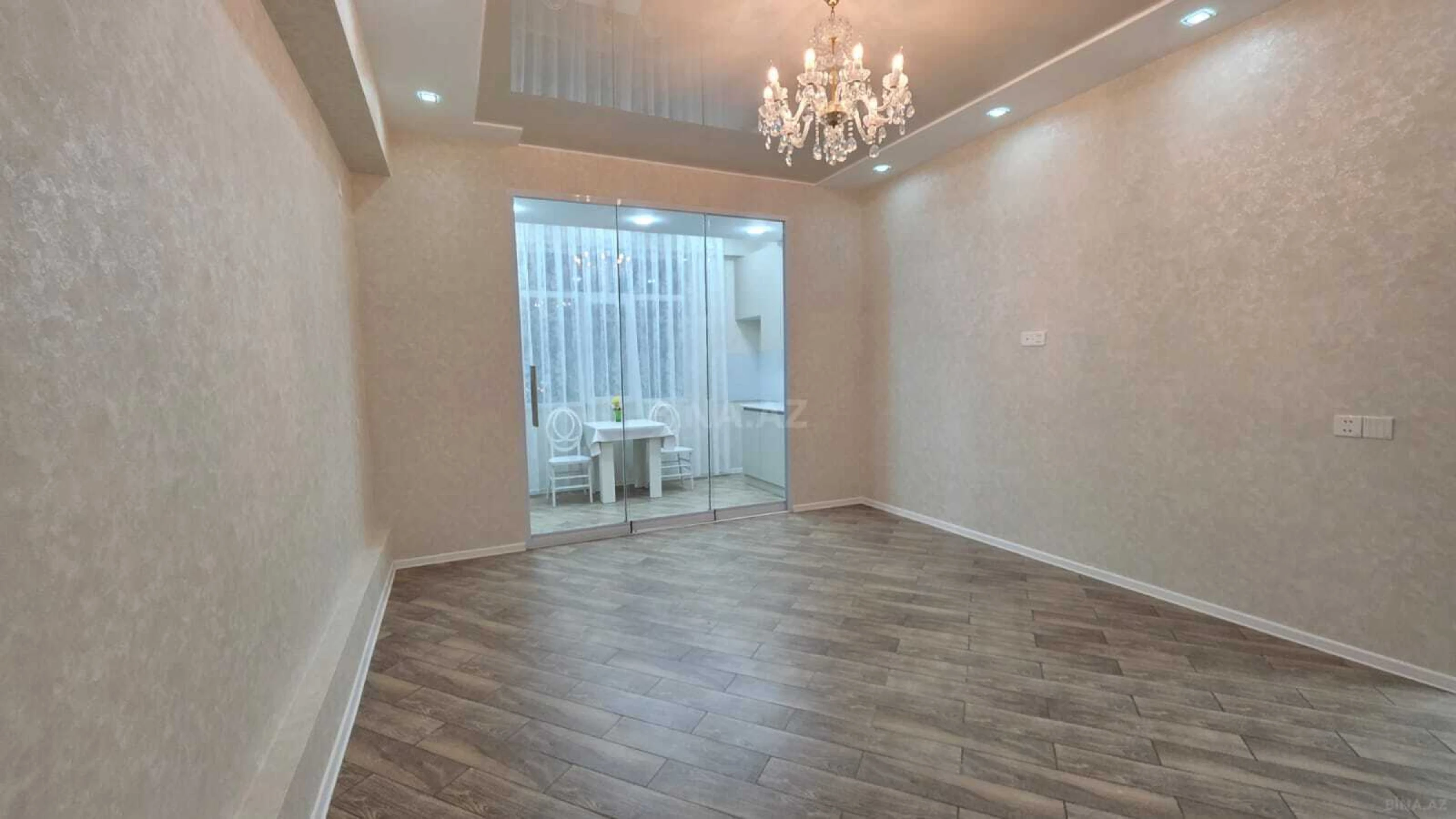 Satılır 3 otaqlı mənzil 90 m²