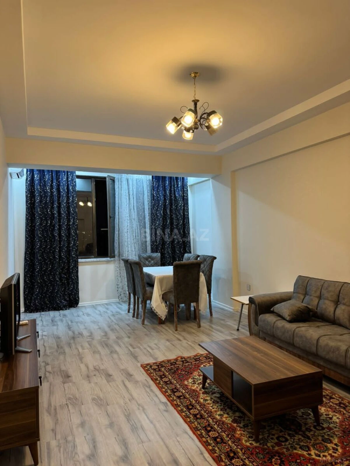 Kirayə verilir 2 otaqlı mənzil 90 m²