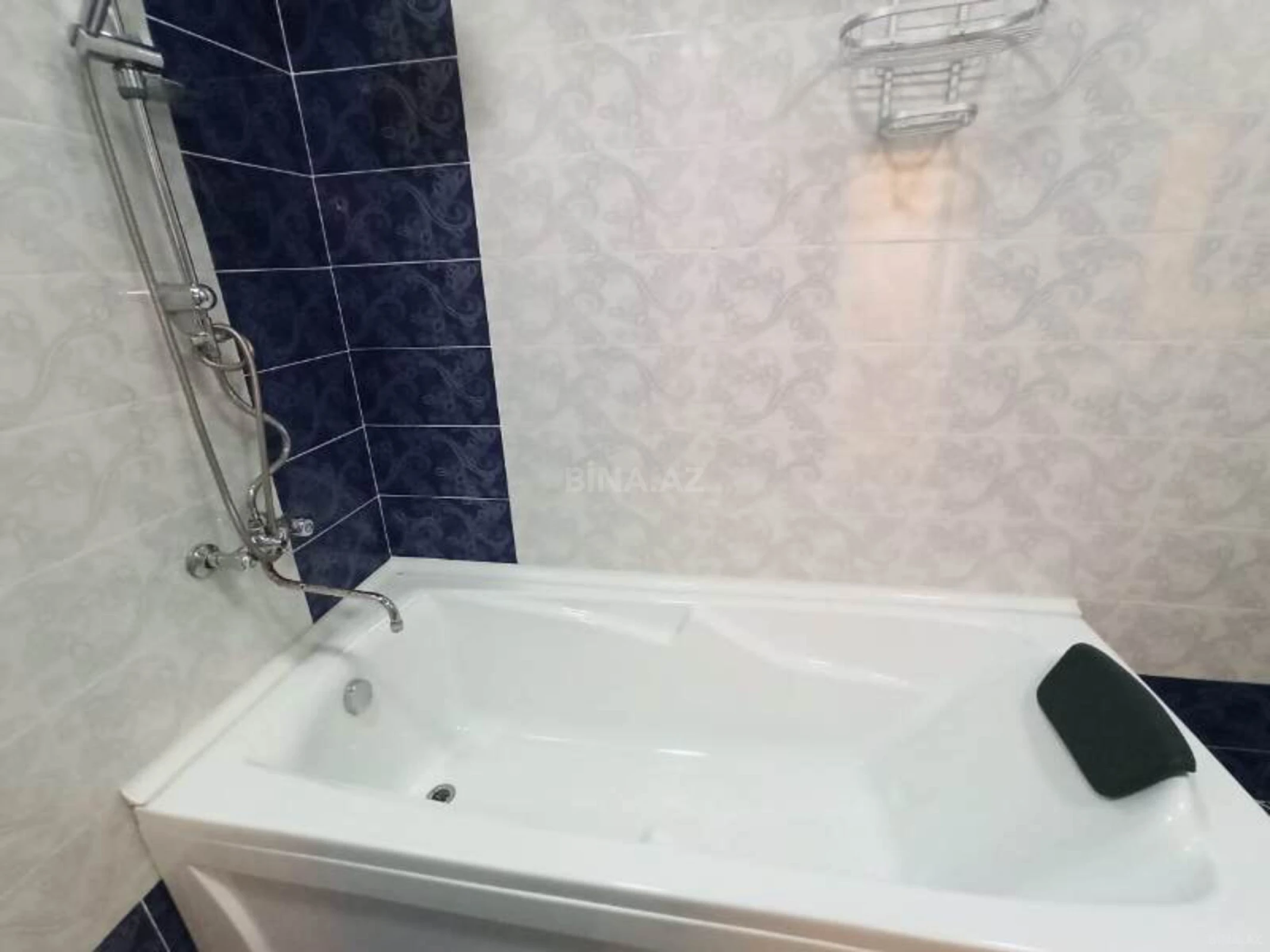 Satılır 7 otaqlı həyət evi 500 m²