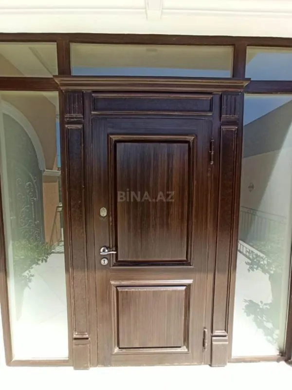 Satılır 7 otaqlı həyət evi 500 m²