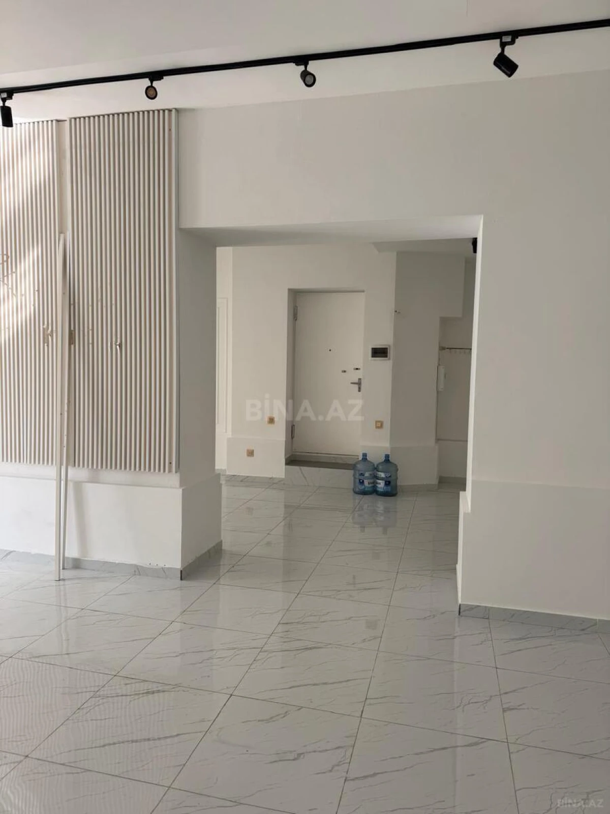 Kirayə verilir obyekt 100 m²