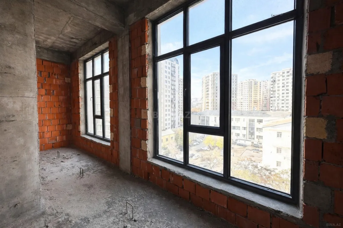 Satılır 3 otaqlı mənzil 120 m²
