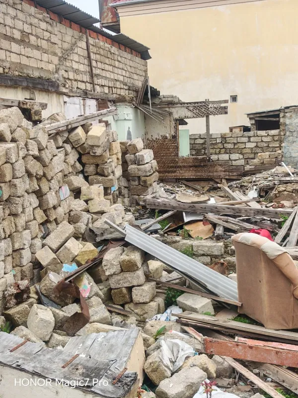 Satılır torpaq sahəsi 3 m²