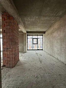 Satılır 3 otaqlı mənzil 136 m²