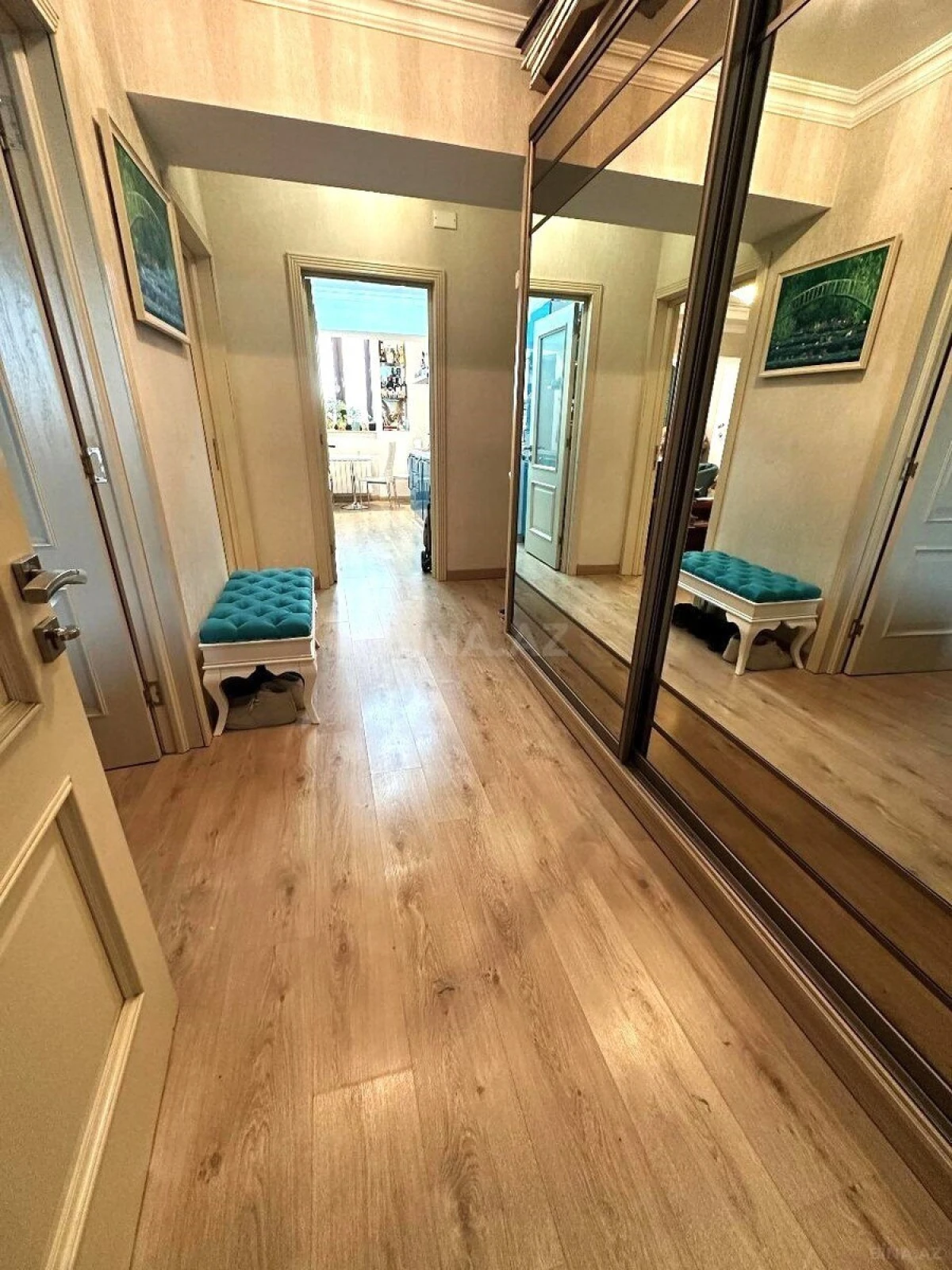 Satılır 2 otaqlı mənzil 75 m²