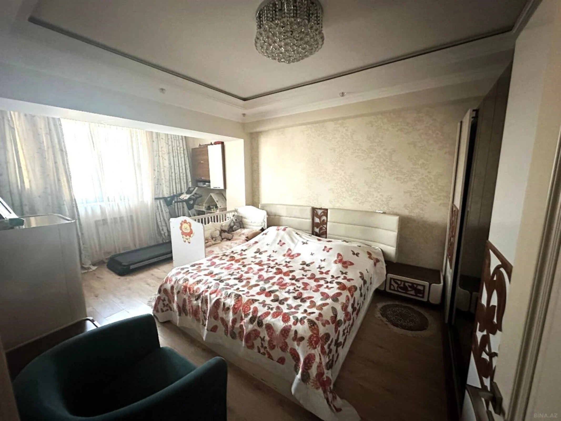 Satılır 2 otaqlı mənzil 75 m²