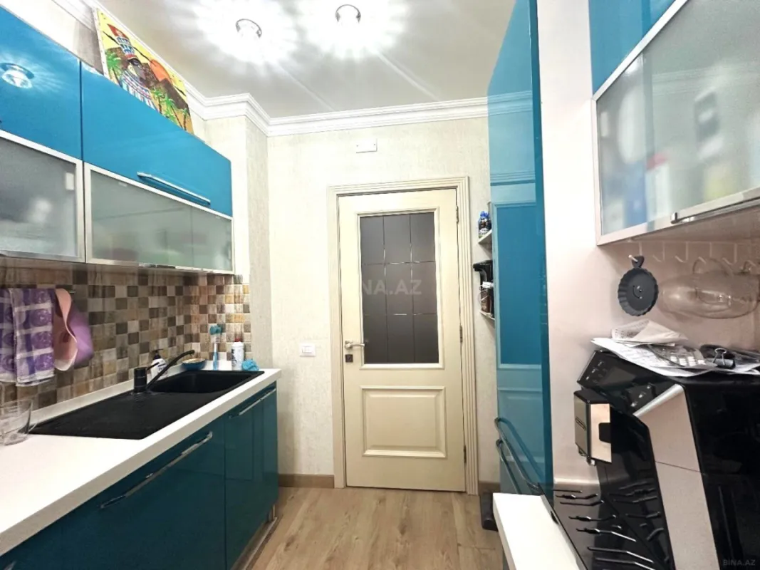 Satılır 2 otaqlı mənzil 75 m²