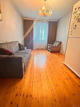 Satılır 3 otaqlı mənzil 83 m²