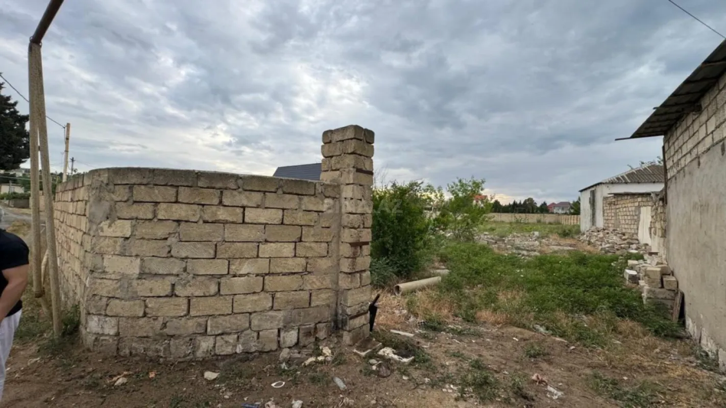 Satılır torpaq sahəsi 10 m²