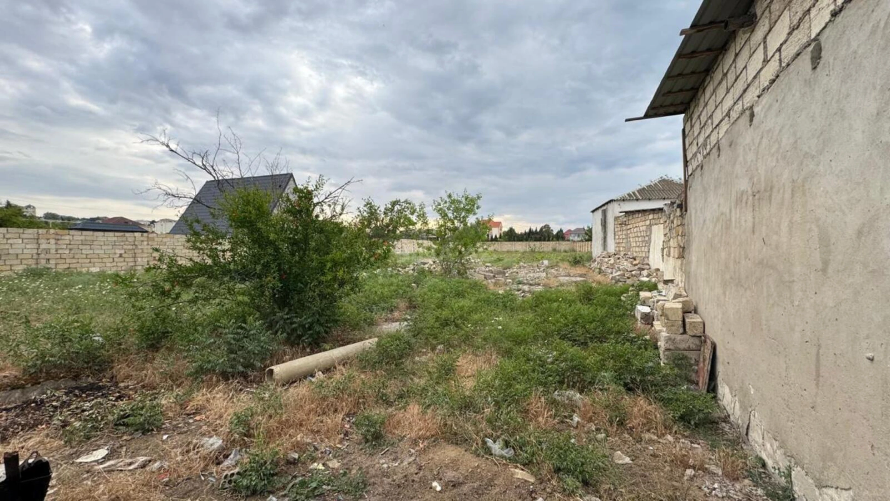 Satılır torpaq sahəsi 20 m²