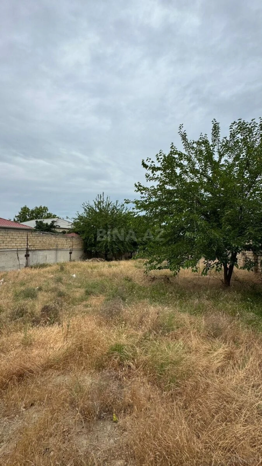 Satılır torpaq sahəsi 10 m²