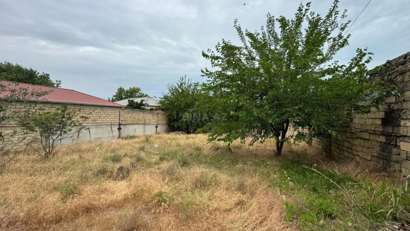 Satılır torpaq sahəsi 10 m²