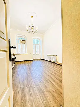 Kirayə verilir obyekt 90 m²