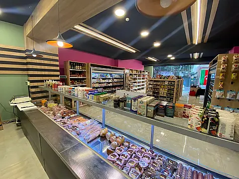 Satılır obyekt 100 m² — Bakı, İnşaatçılar 100.00 m²