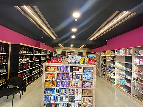 Satılır obyekt 100 m²