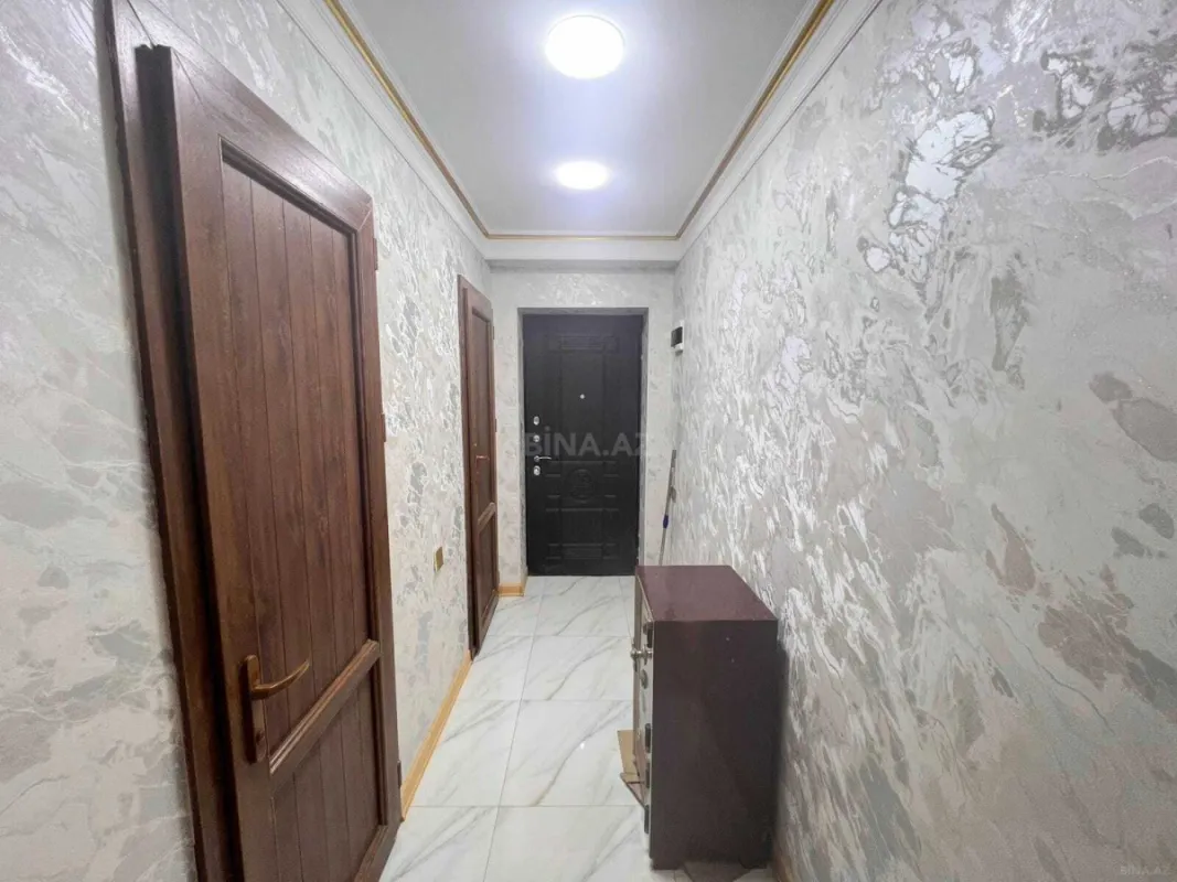 Satılır 2 otaqlı mənzil 67 m²