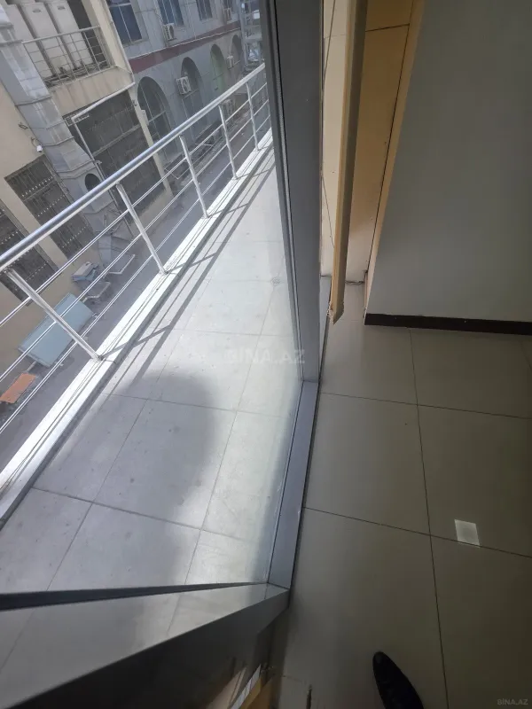 Kirayə verilir 3 otaqlı ofis 80 m²