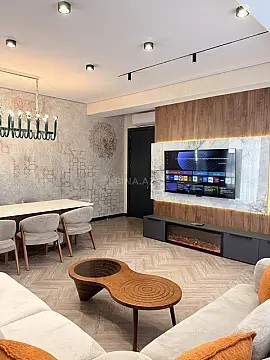 Satılır 3 otaqlı mənzil 142 m²