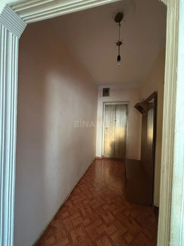 Satılır 1 otaqlı mənzil 35 m²
