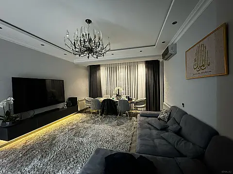 Satılır 4 otaqlı mənzil 136 m² — Bakı 4 otaq 136.00 m²