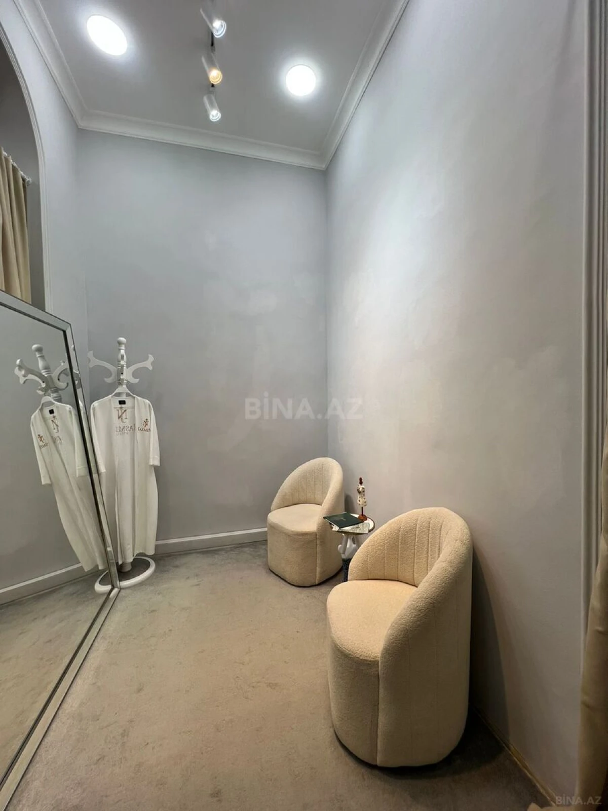 Kirayə verilir obyekt 140 m²