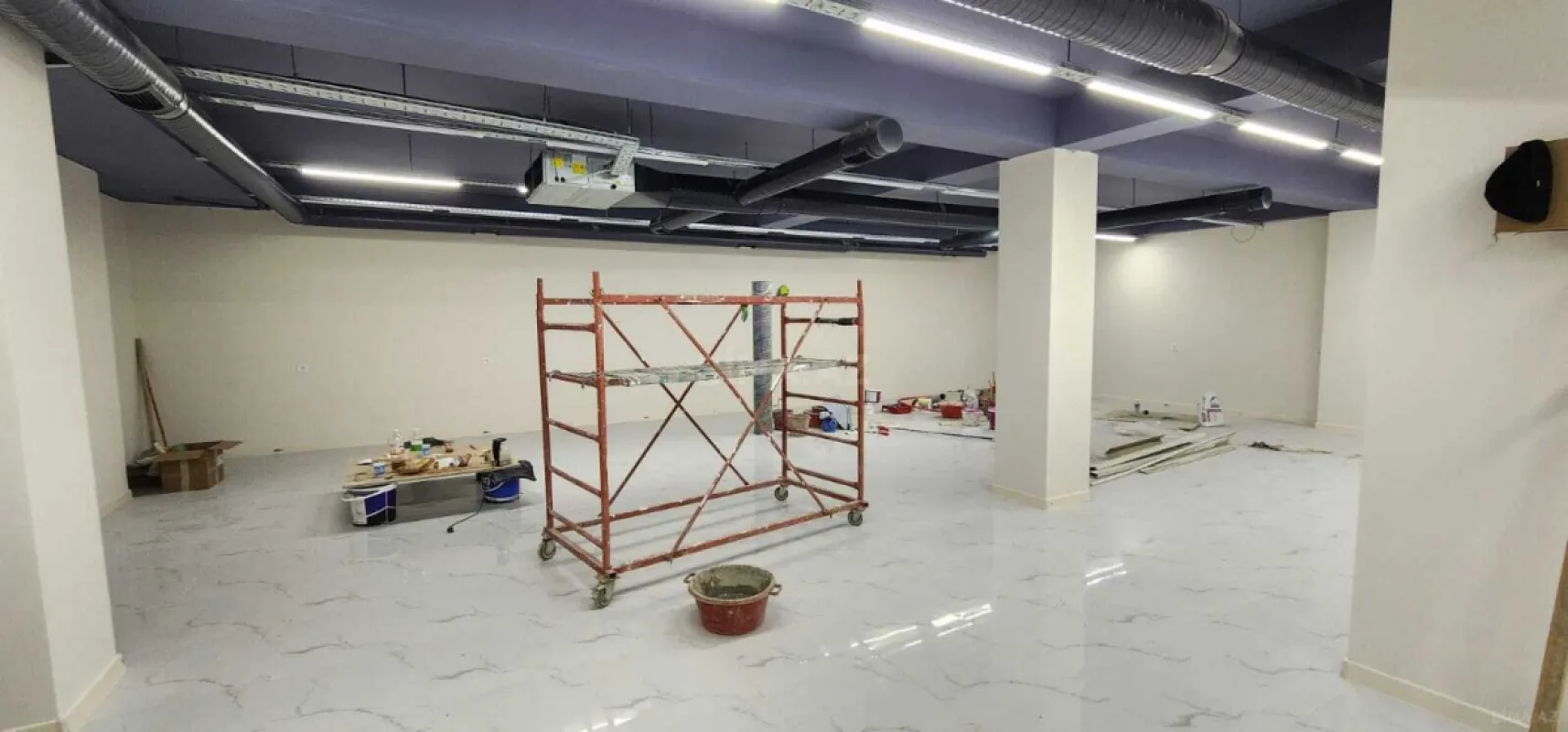 Kirayə verilir obyekt 150 m²