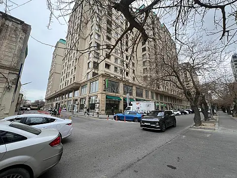 Kirayə verilir obyekt 100 m² — Bakı, Nərimanov 100.00 m²
