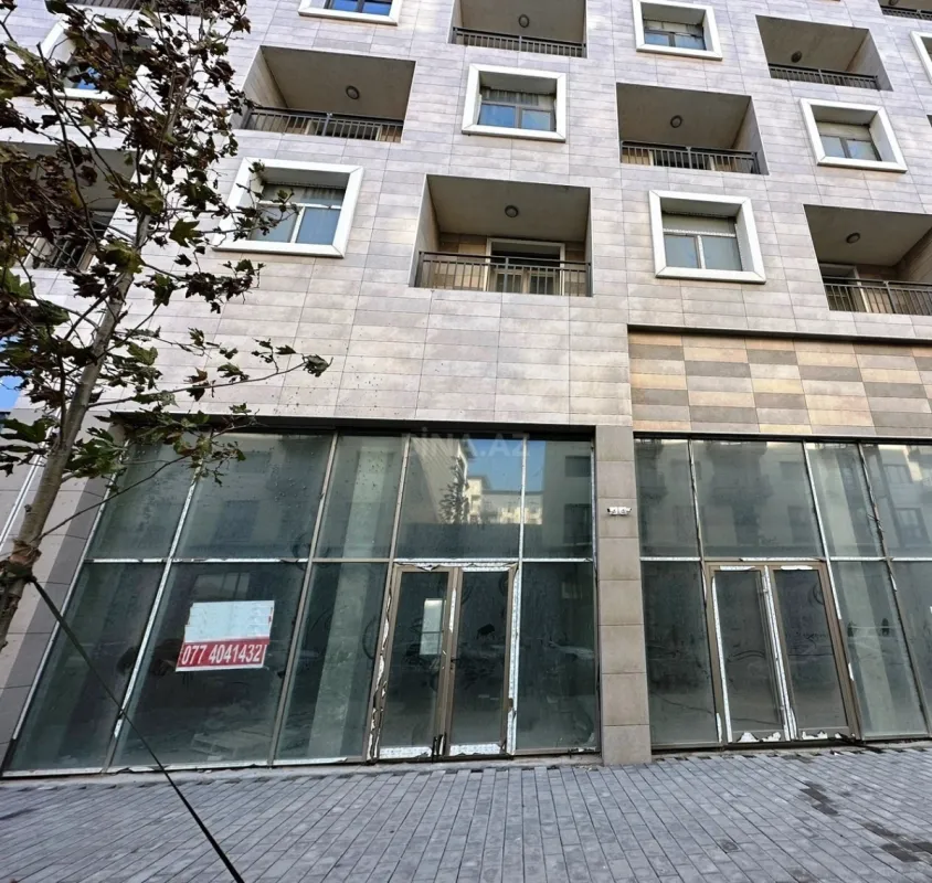 Kirayə verilir obyekt 385 m²