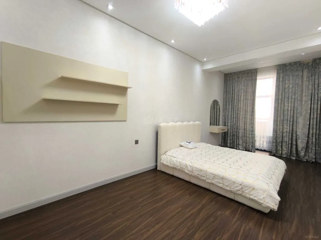 Kirayə verilir 3 otaqlı mənzil 95 m²