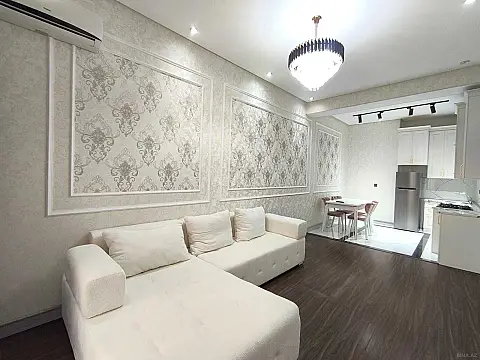 Kirayə verilir 3 otaqlı mənzil 95 m²