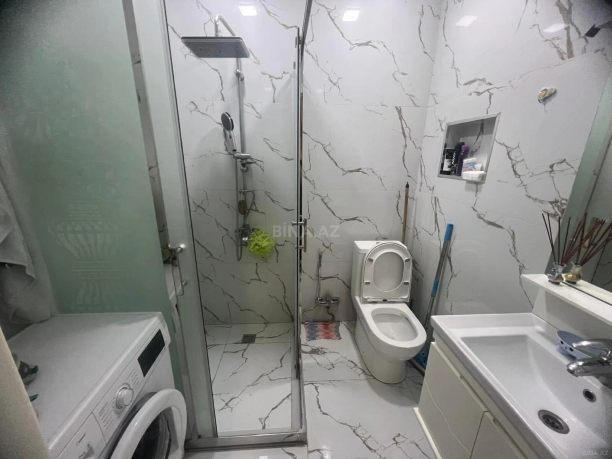 Satılır 2 otaqlı mənzil 60 m²