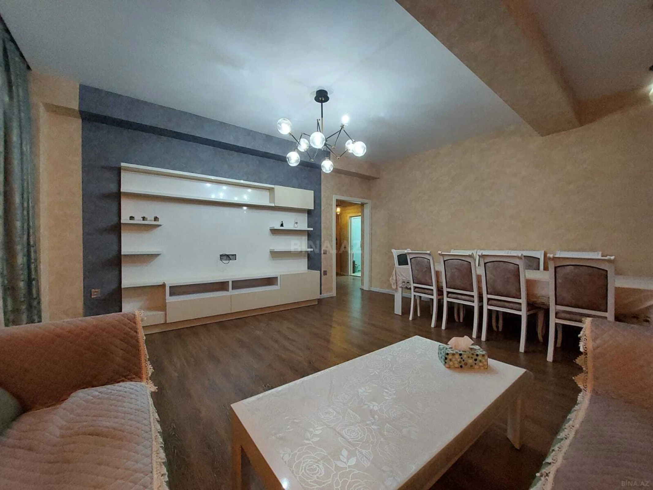 Kirayə verilir 3 otaqlı mənzil 122 m²